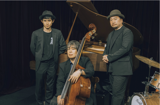 平井拓弥TRIO